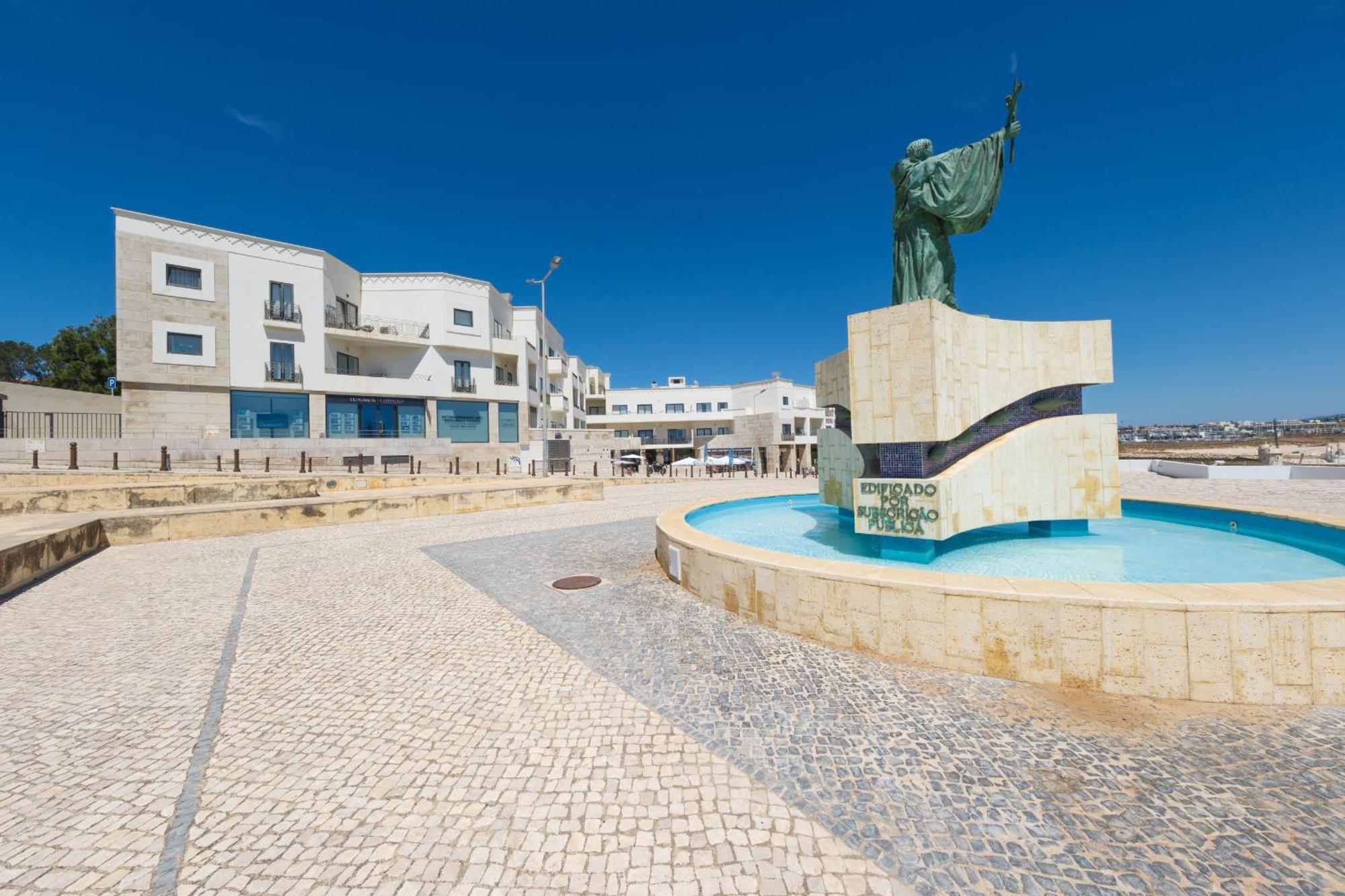 Апартаменты Fabrica Da Ribeira 80 By Destination Algarve Лагуш Экстерьер фото