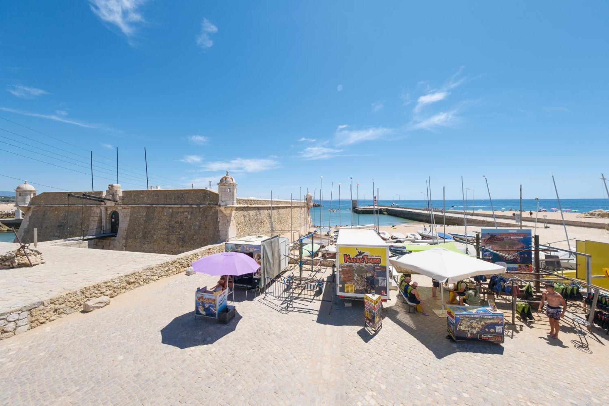 Апартаменты Fabrica Da Ribeira 80 By Destination Algarve Лагуш Экстерьер фото